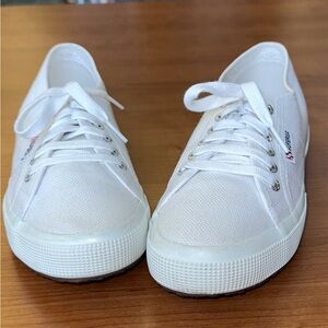 Classic White Superga 2750 Cotu Condition Sz 8 - Excellent